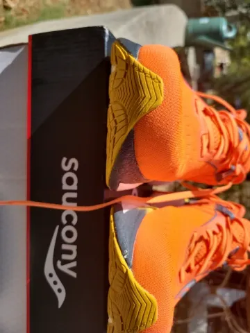 Saucony Triumph 22 bike usato — immagine 10 di 10