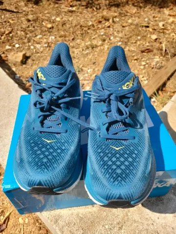 Used Hoka Clifton 9 bike — image 1 of 11