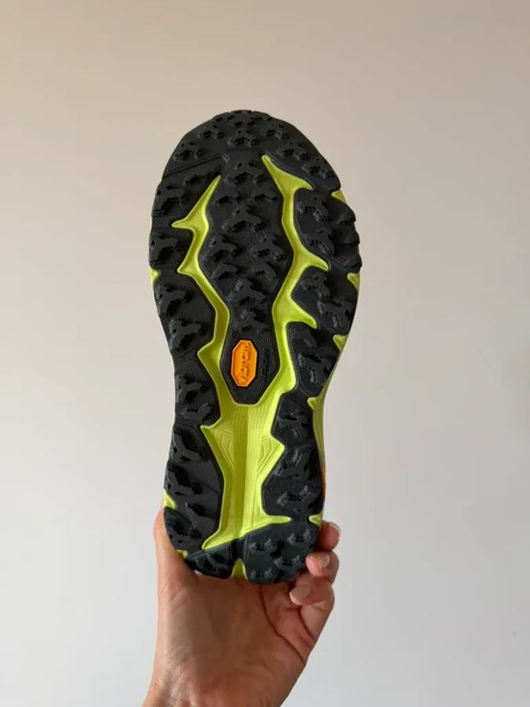 Used Hoka Speedgoat 6 Mid Gore-Tex bike — image 4 of 6