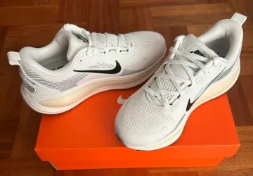 Použité Nike Vomero 18 bike — obrázek 2 z 4