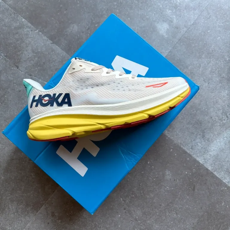 Gebrauchtes Hoka Clifton 9 bike — Bild 3 von 9