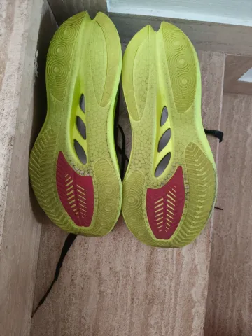 Used Saucony Endorphin Pro 5 bike — image 3 of 3