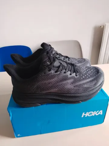 Used Hoka Shoes bike — image 1 of 8
