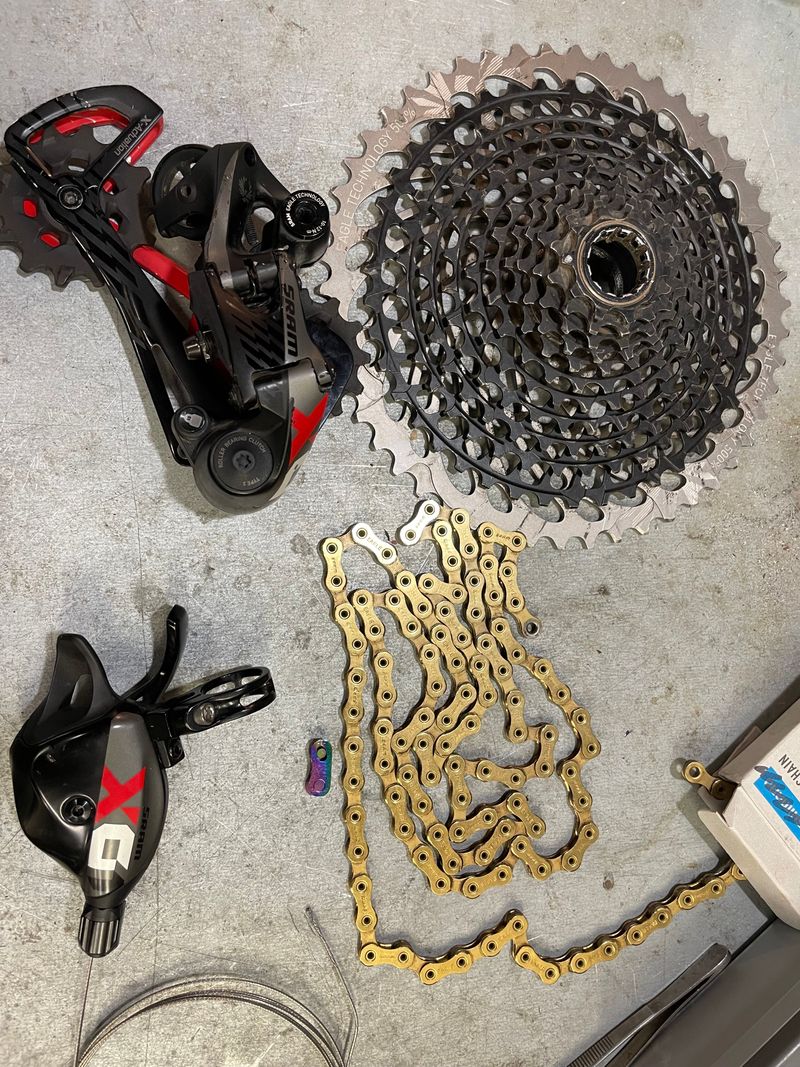 Used Sram Eagle X01 12v cambio completo e pacco pignoni Drivetrain & Pedals