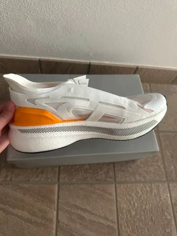 Used Adidas by Stella McCartney bike — image 2 of 10