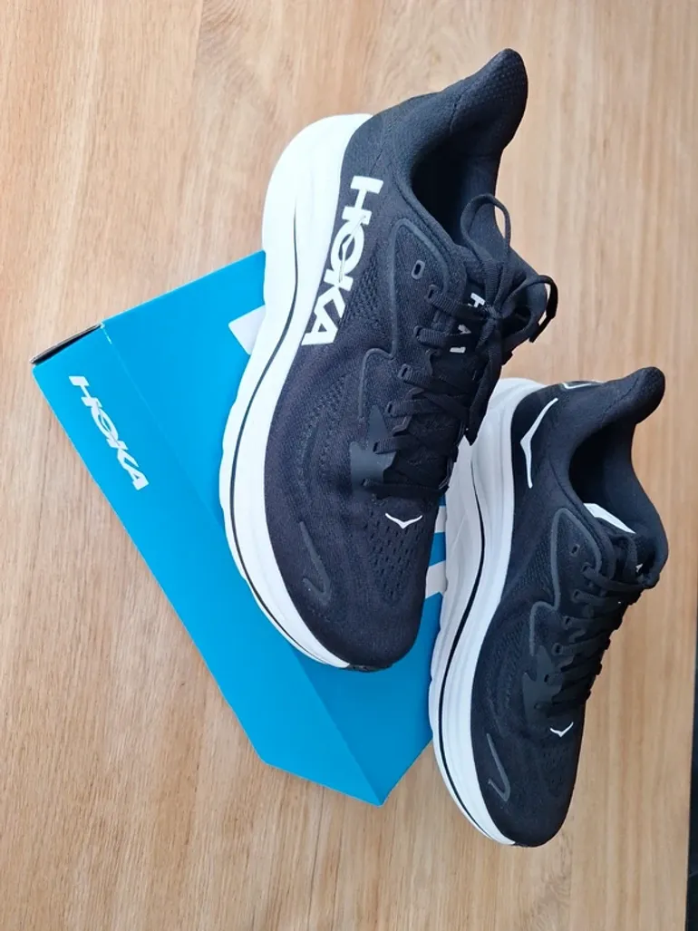 Used Hoka Clifton 10 bike — image 7 of 7