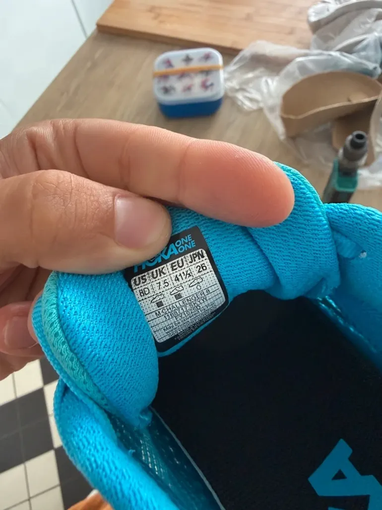 Used Hoka Challenger 8 bike — image 5 of 5