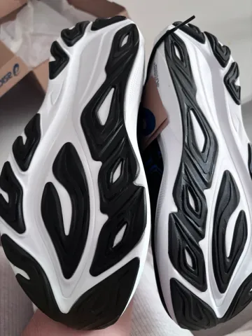 Used Gt -2000 bike — image 2 of 3