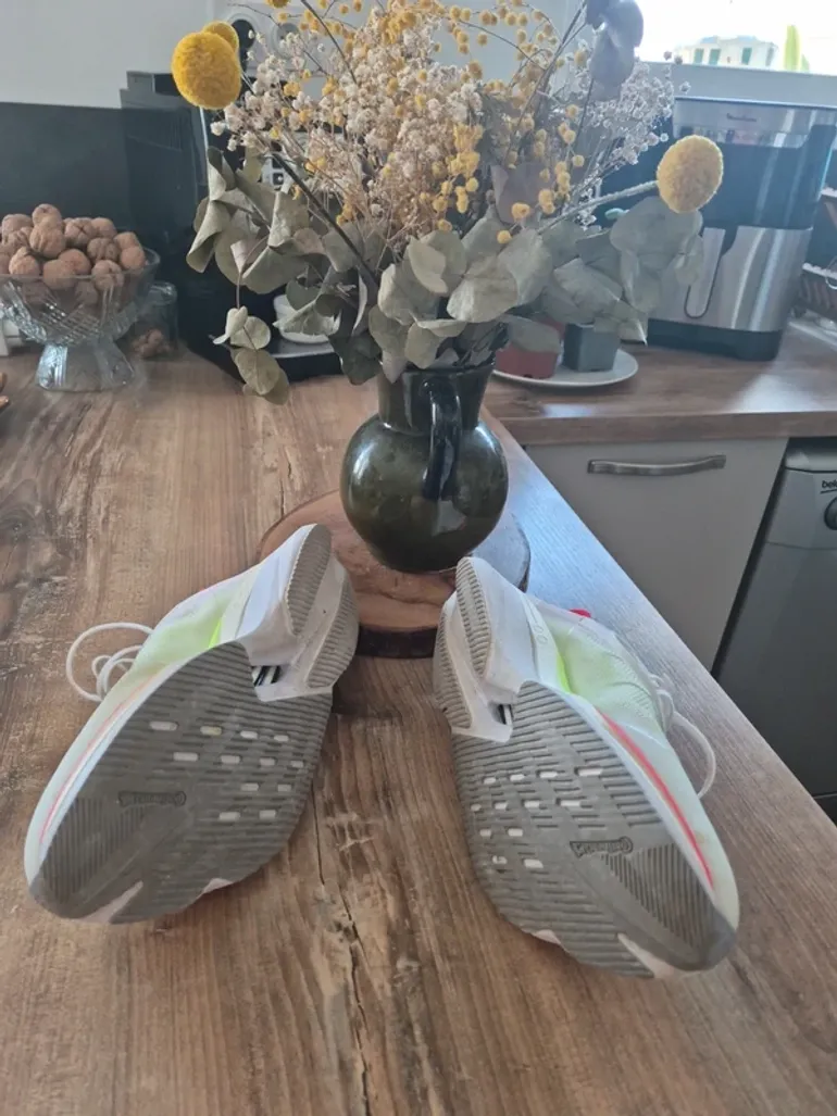 Used Adidas adizero Boston bike — image 2 of 3