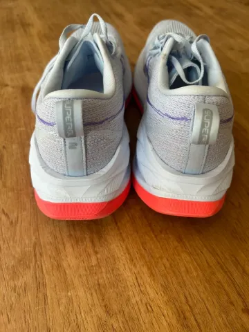 Used Asics Superblast 2 bike — image 4 of 6