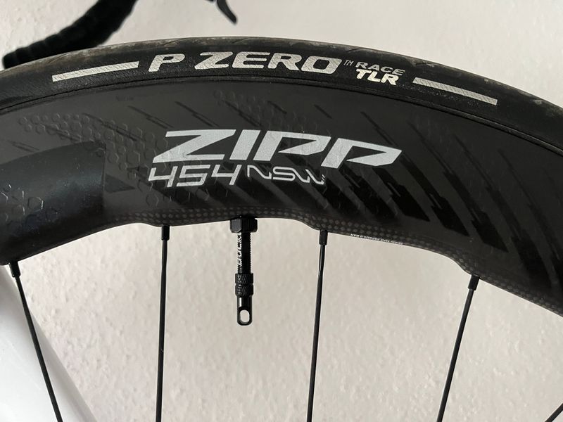 Gebrauchtes Zipp 454 NSW Tubeless Disc Brake Wheelset Wheels