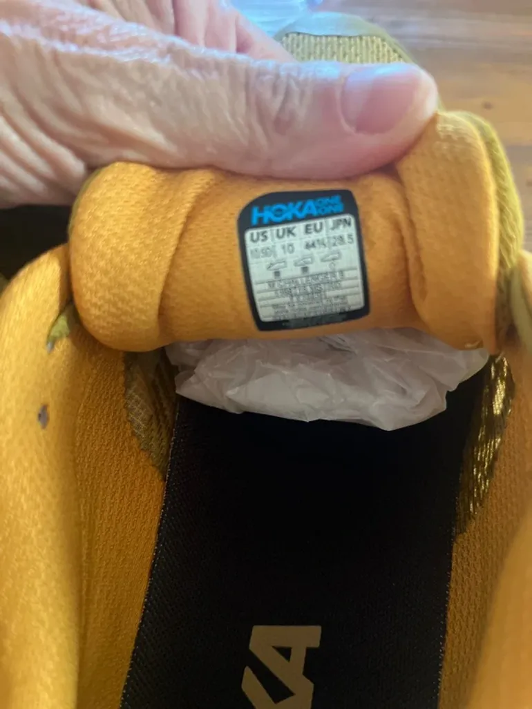 Used Hoka Running Shoes bike — image 6 of 8