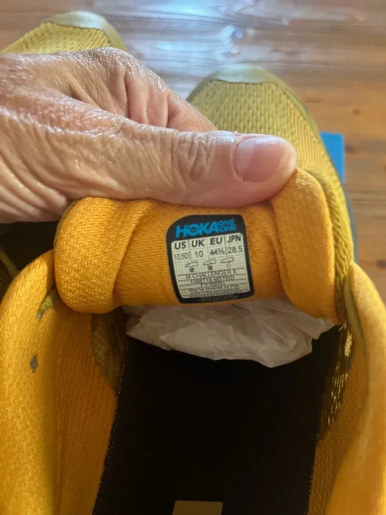 Used Hoka Running Shoes bike — image 7 of 8