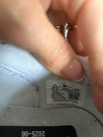 Used White Zoom Fly bike — image 7 of 8