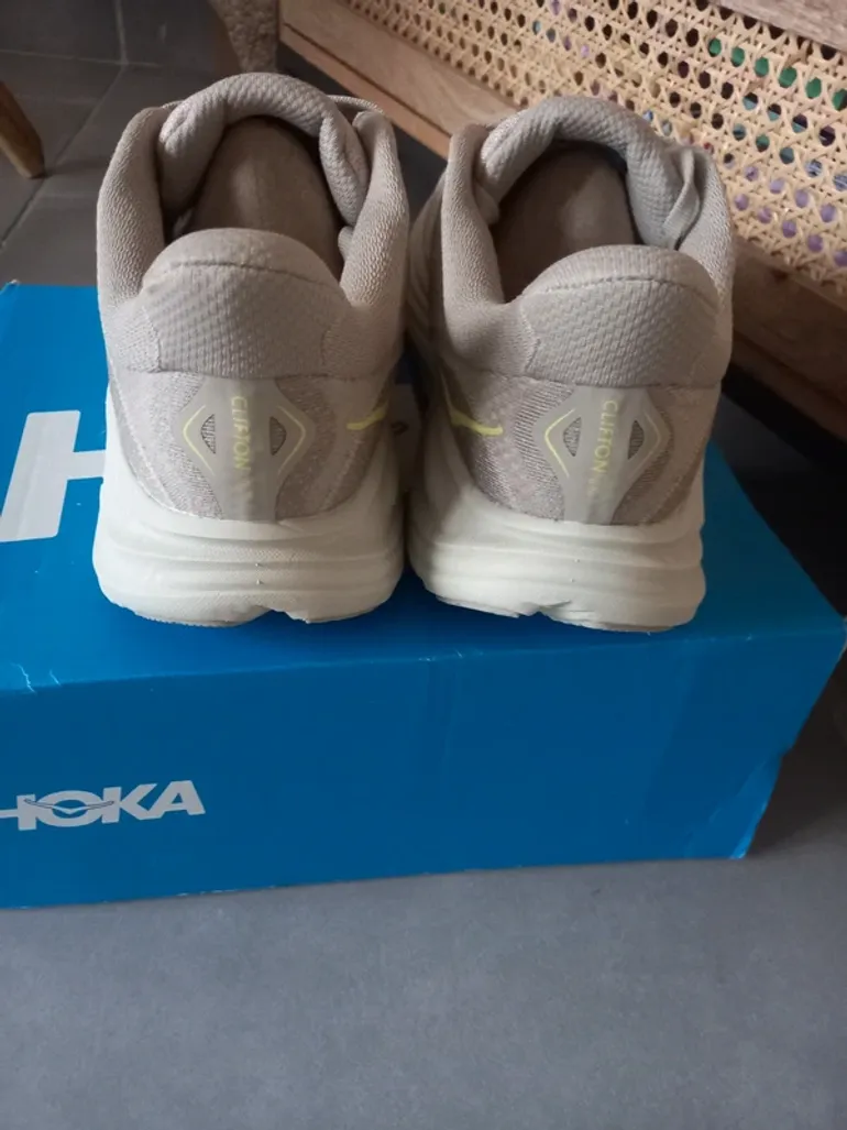 Used Hoka Clifton 10 bike — image 2 of 5
