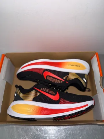 Nike Vomero 18 bike d'occasion — image 10 sur 11