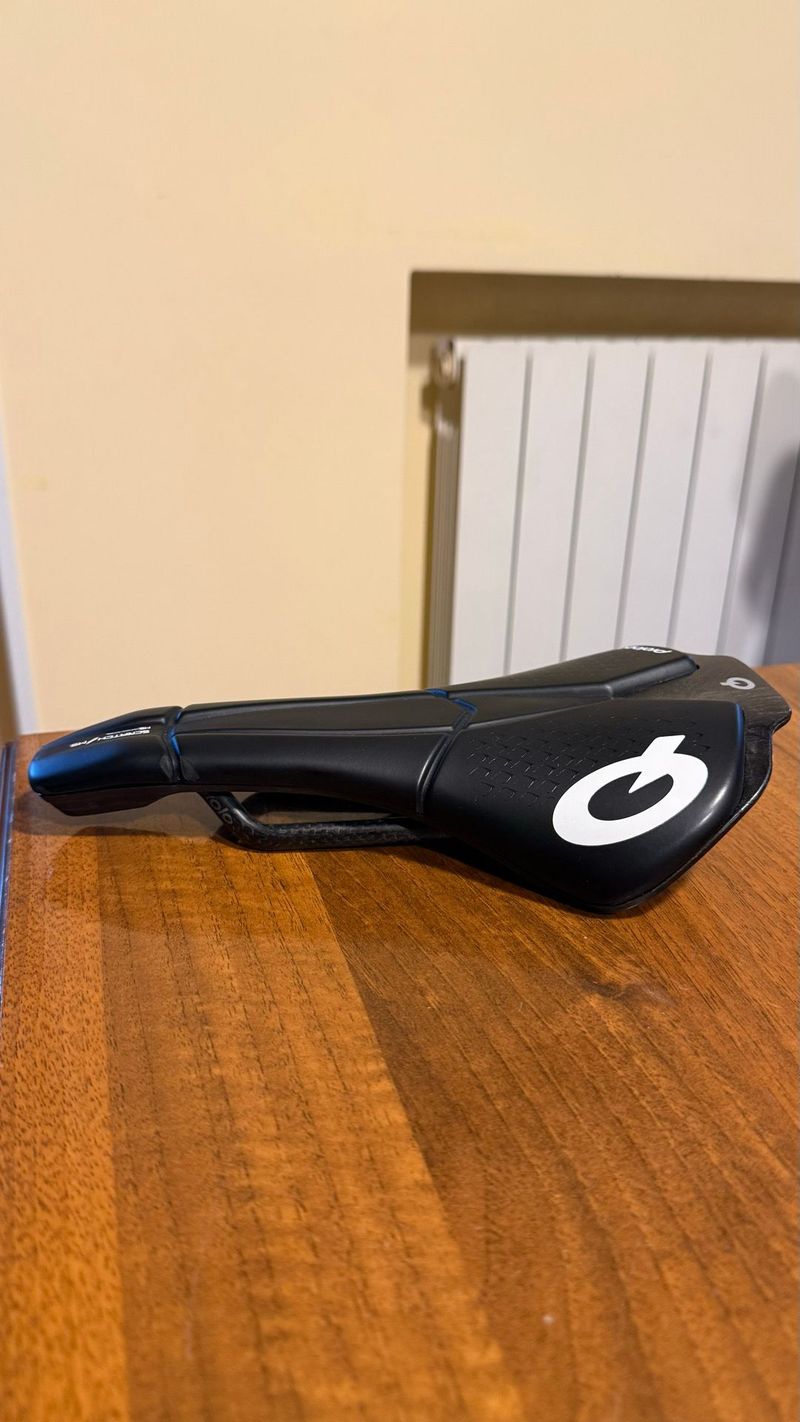 Used Prologo Scratch m5 nack team Saddles & Seatposts
