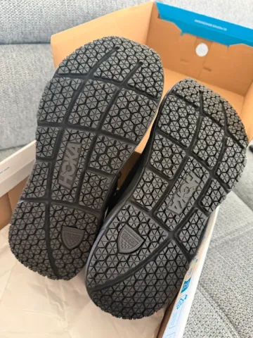 Hoka Arahi Sr bike d'occasion — image 3 sur 4