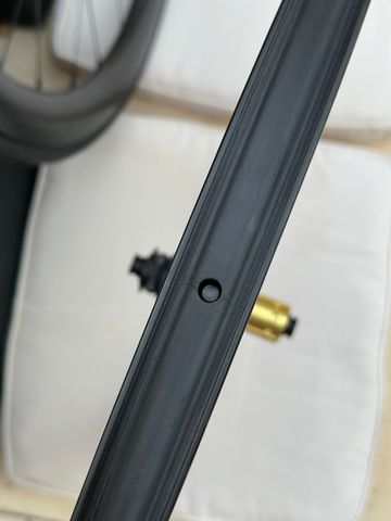 Used non plus 50mm Wheels 2025 bike — image 10 of 11