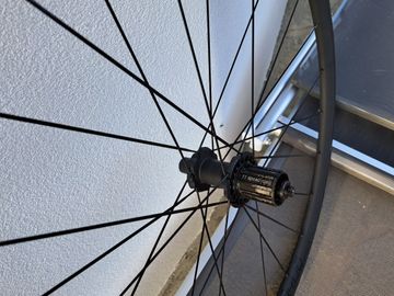 Used Dt Swiss PR 1400 DICUT OXiC Wheelset bike — image 3 of 6