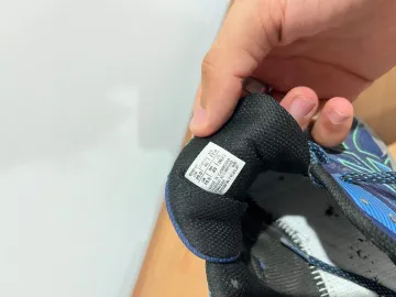 Used Asics Running Shoes bike — image 7 of 7