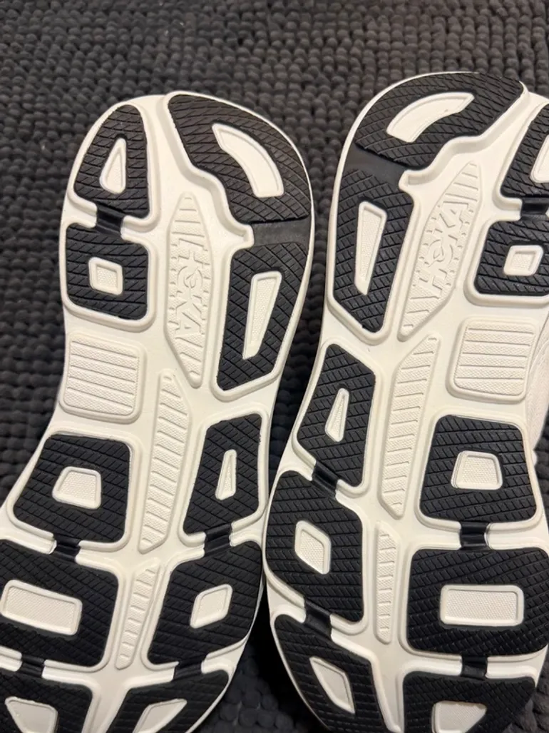 Tweedehands Hoka Bondi 9 bike — afbeelding 7 van 7