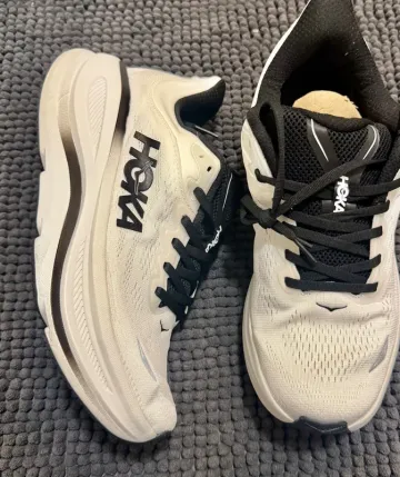 Tweedehands Hoka Bondi 9 bike — afbeelding 1 van 7