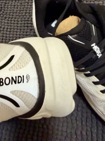 Tweedehands Hoka Bondi 9 bike — afbeelding 6 van 7