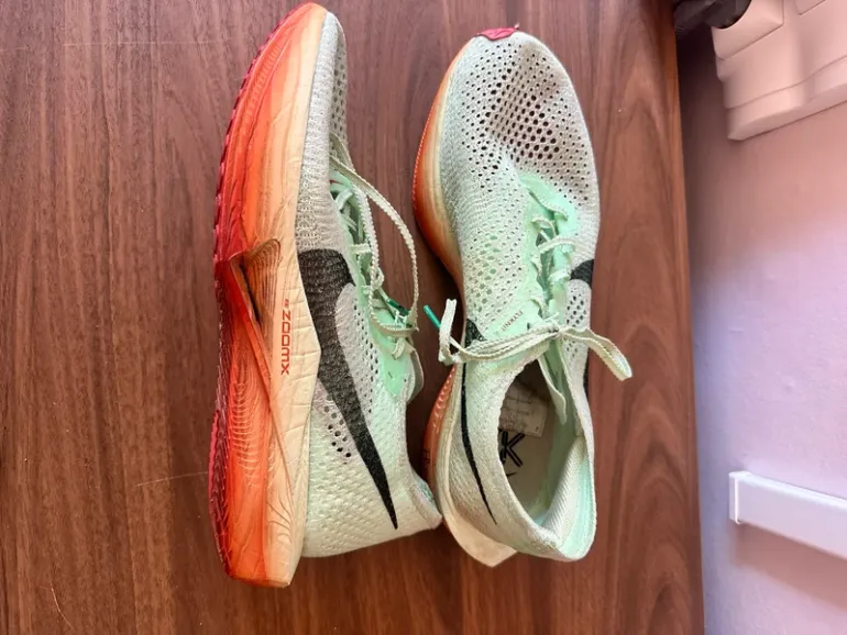 Used Nike ZoomX Vaporfly Next% 3 Eliud Kipchoge bike — image 2 of 8