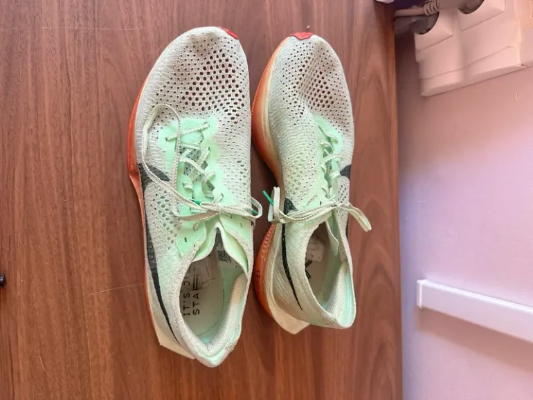 Used Nike ZoomX Vaporfly Next% 3 Eliud Kipchoge bike — image 3 of 8