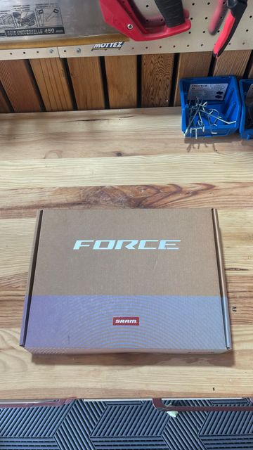 Použité Sram Force DUB Cranks 2026 bike — obrázek 2 z 5