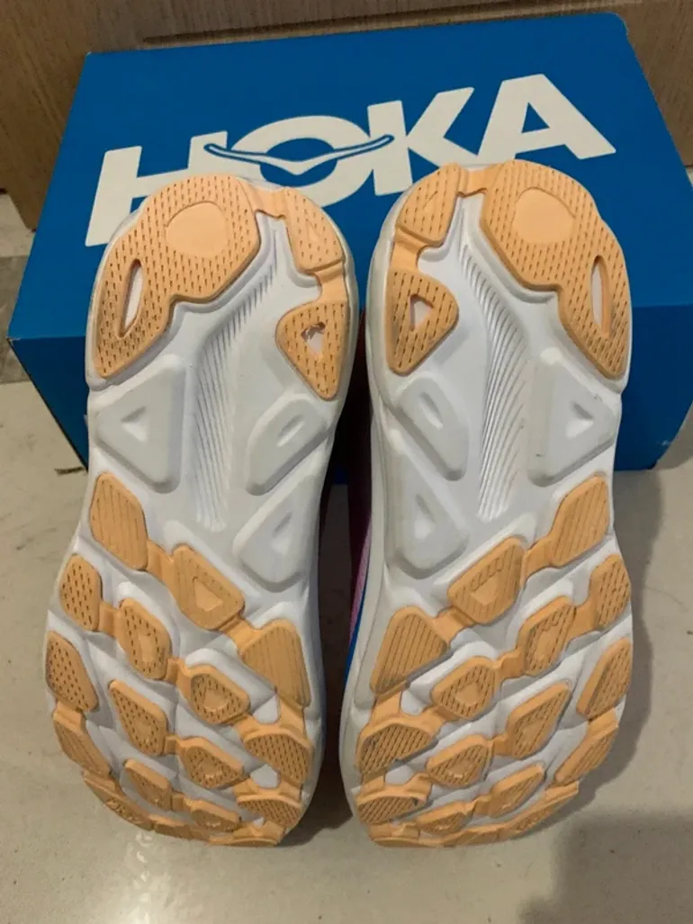 Used Hoka Clifton 9 bike — image 5 of 6