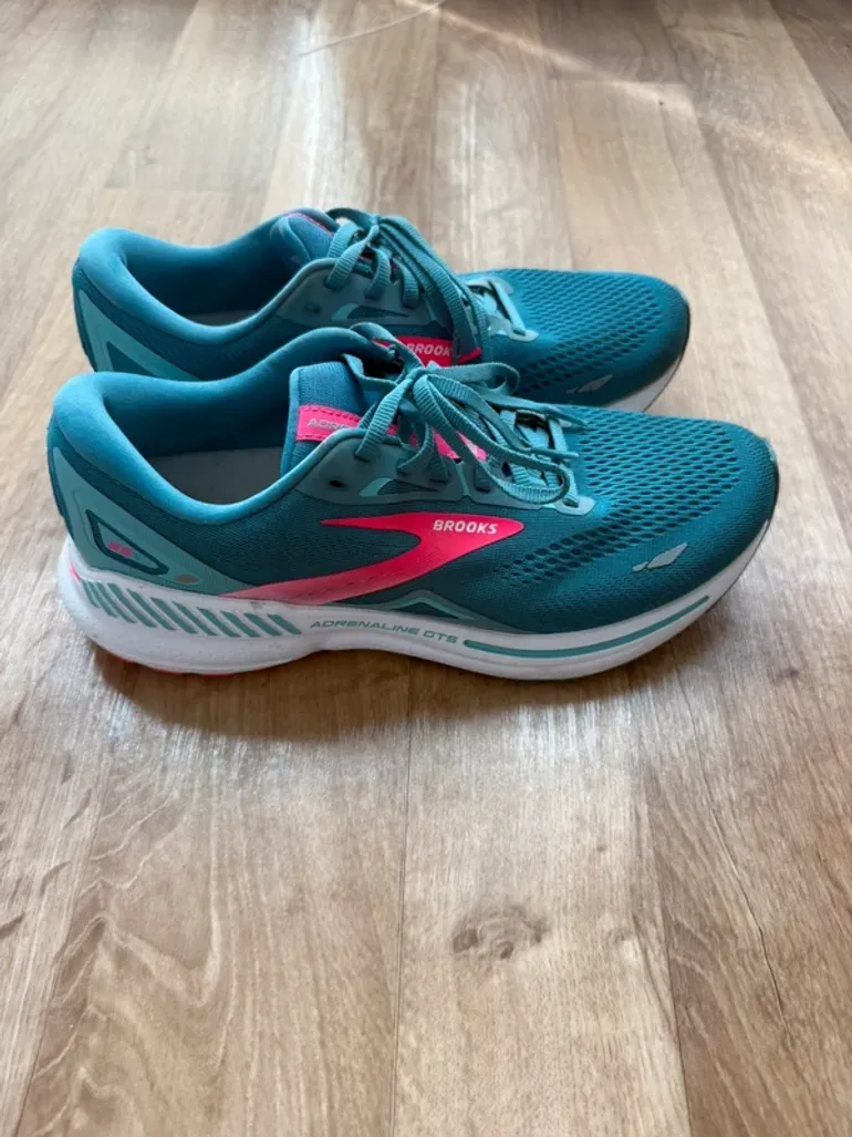 Used Brooks Adrenaline GTS bike — image 2 of 5