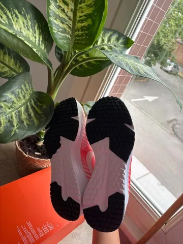 Used Nike Run Defy bike — image 5 of 7