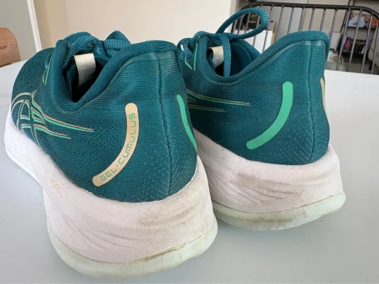 Used Asics Gel-Cumulus 26 bike — image 3 of 4