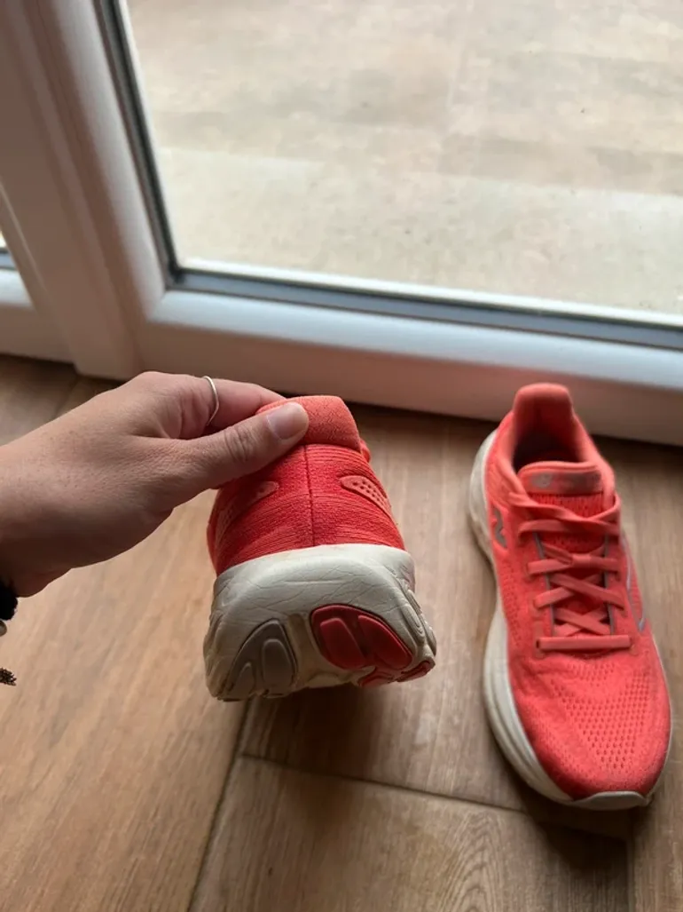 Used New Balance 1080 V13 Fresh Foam bike — image 5 of 7