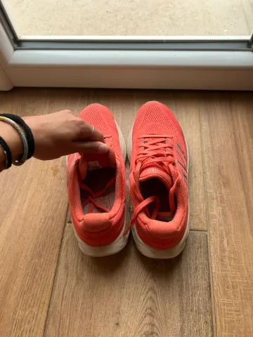 Used New Balance 1080 V13 Fresh Foam bike — image 6 of 7