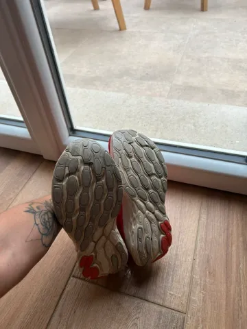 Used New Balance 1080 V13 Fresh Foam bike — image 7 of 7
