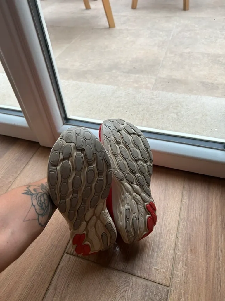Used New Balance 1080 V13 Fresh Foam bike — image 7 of 7