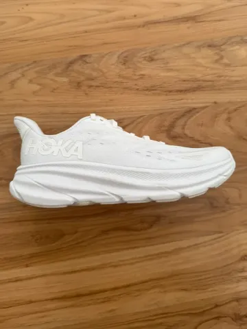 Used Hoka Clifton 9 bike — image 3 of 5