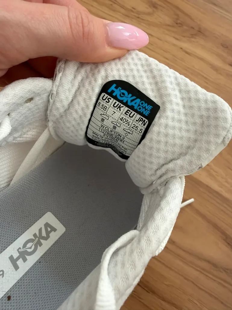 Used Hoka Clifton 9 bike — image 4 of 5