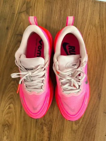 Tweedehands Nike Vomero Plus bike — afbeelding 2 van 5