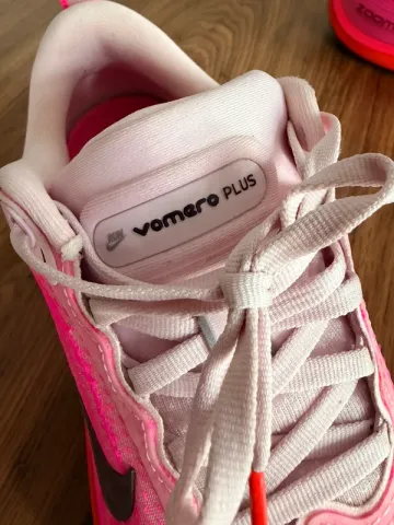 Tweedehands Nike Vomero Plus bike — afbeelding 4 van 5
