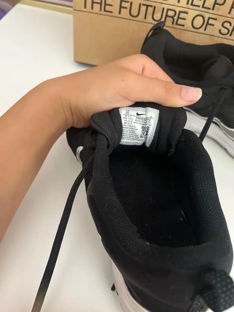 Nike Downshifter 12 NN GS bike de segunda mano — imagen 4 de 5
