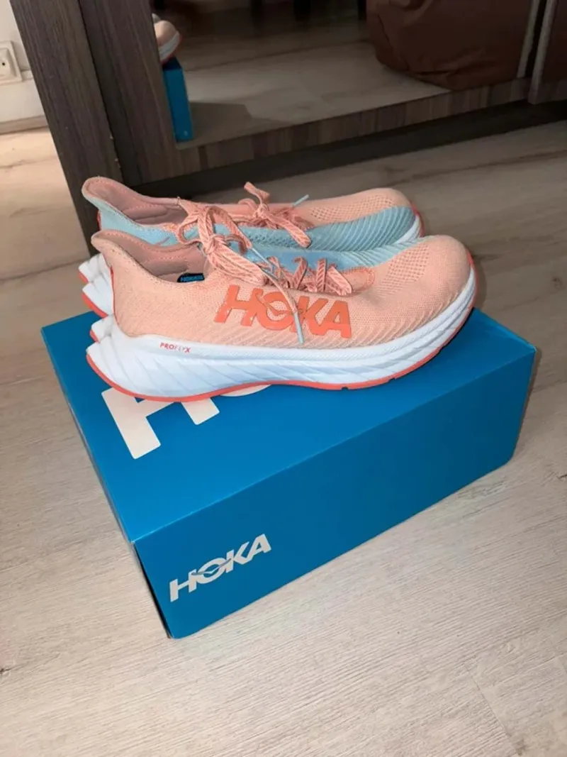 Used Hoka Carbon X3 Running Shoes