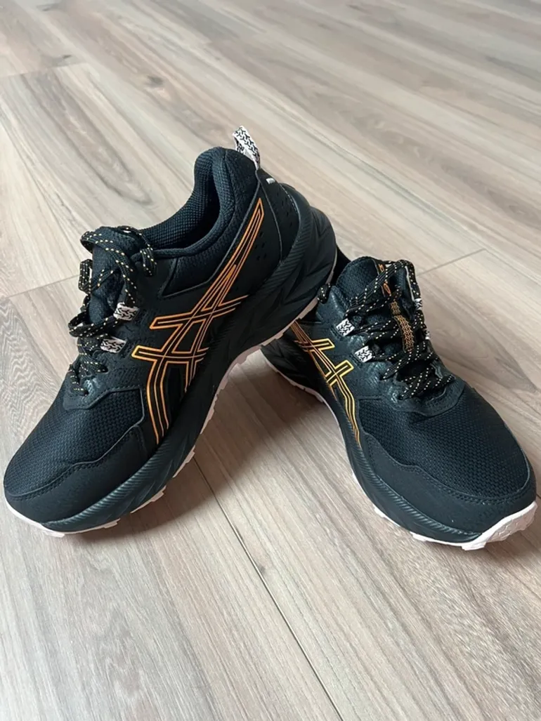 Used Asics Gel-Venture 9 bike — image 3 of 6
