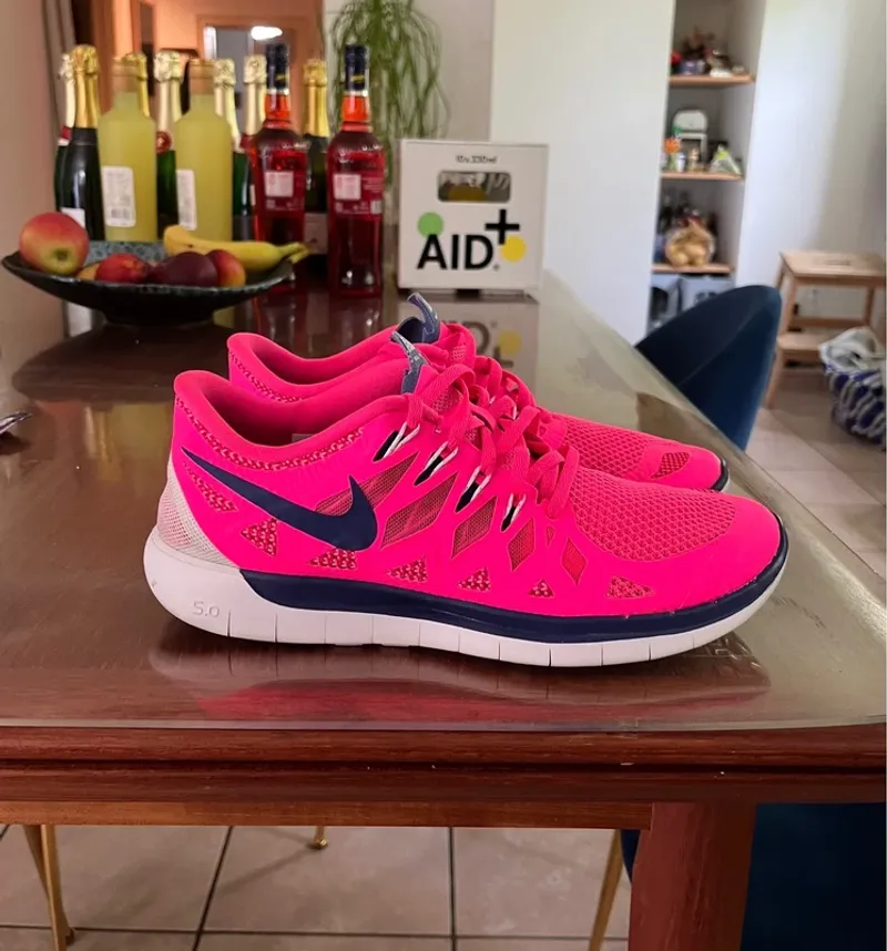 Used Nike Free Run 5.0 Running Shoes