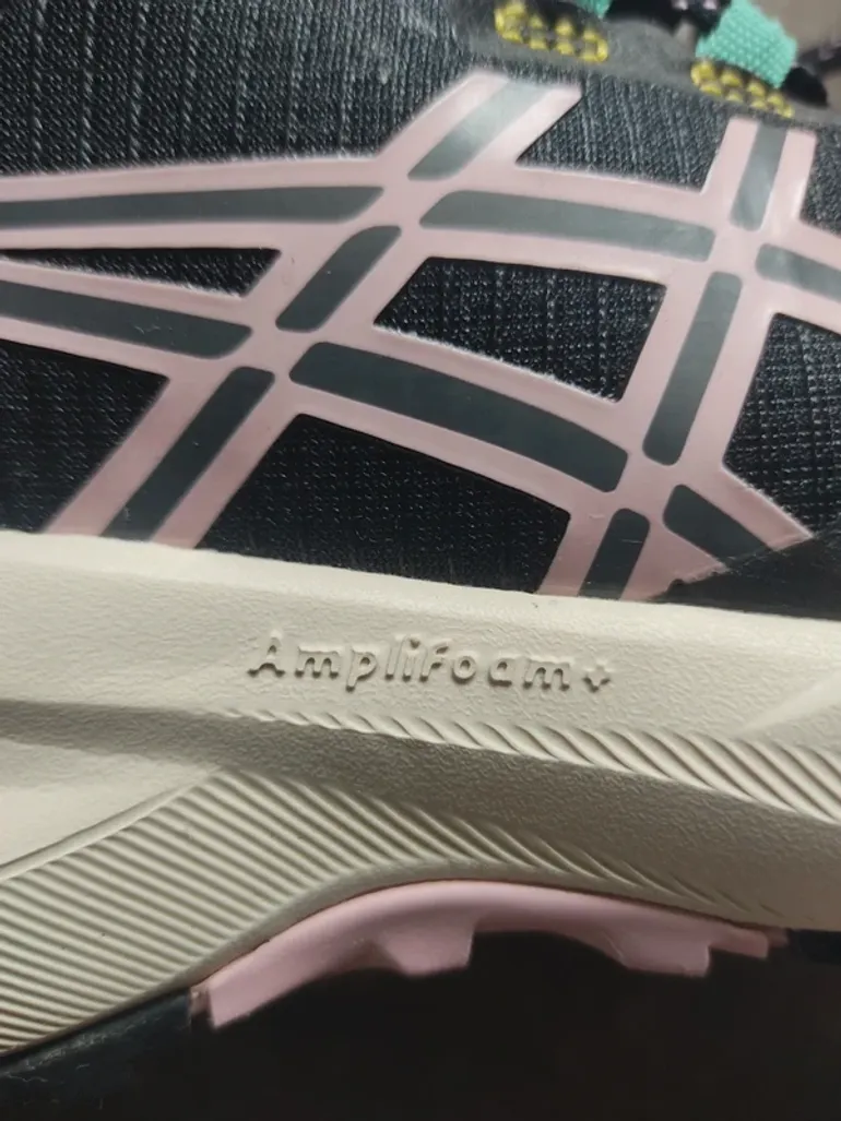 Gebrauchtes Asics Amplifoam+ bike — Bild 2 von 3