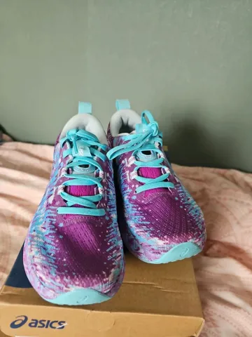 Tweedehands Asics Running Shoes bike — afbeelding 2 van 4