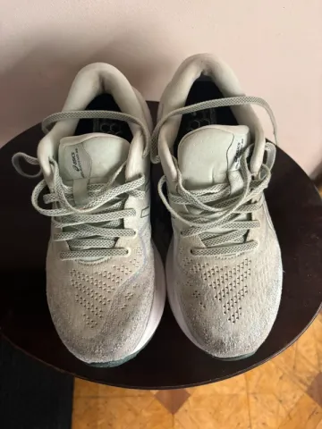 Tweedehands Asics Gel Kayano 29 bike — afbeelding 2 van 3